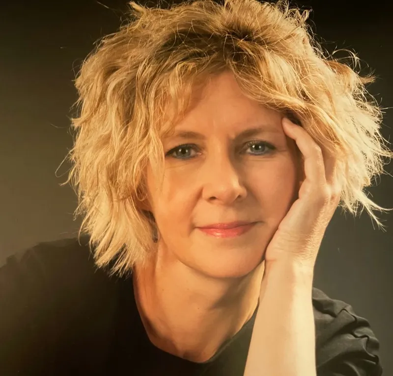 Dr Katharine Bentley